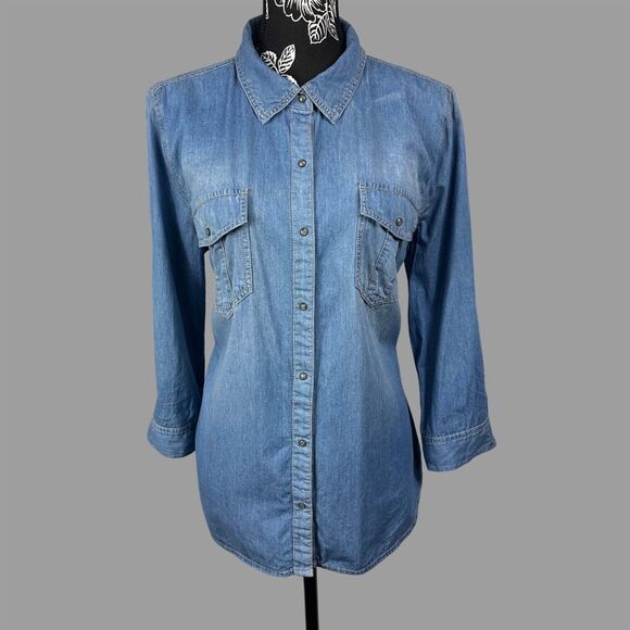 A.N.A Lightweight Denim Button-Up Long Sleeve- Women's XL - Picture 1 of 4